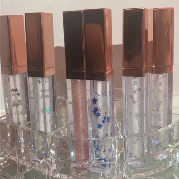 Butterfly Lip Gloss🦋💙 - Picture 2 of 4